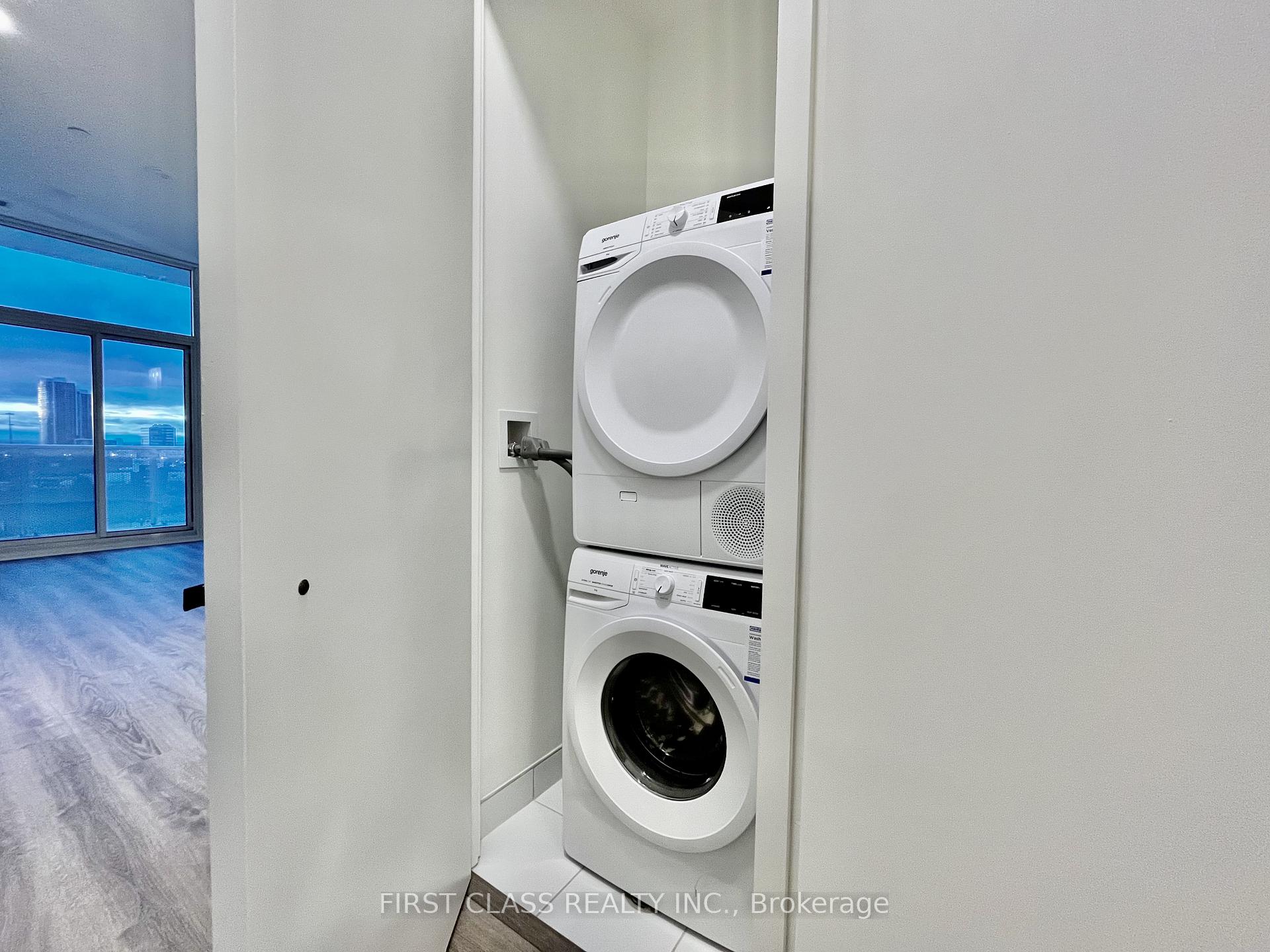 Photo 9 of Unit 615, 195 Commerce Street, Vaughan, Vaughan Corporate Centre — HOMEH