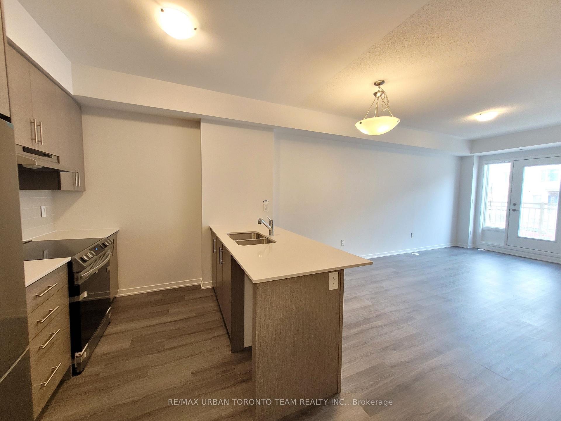Photo 6 of Unit 28, 15 William Jackson Way, Etobicoke, New Toronto — HOMEH