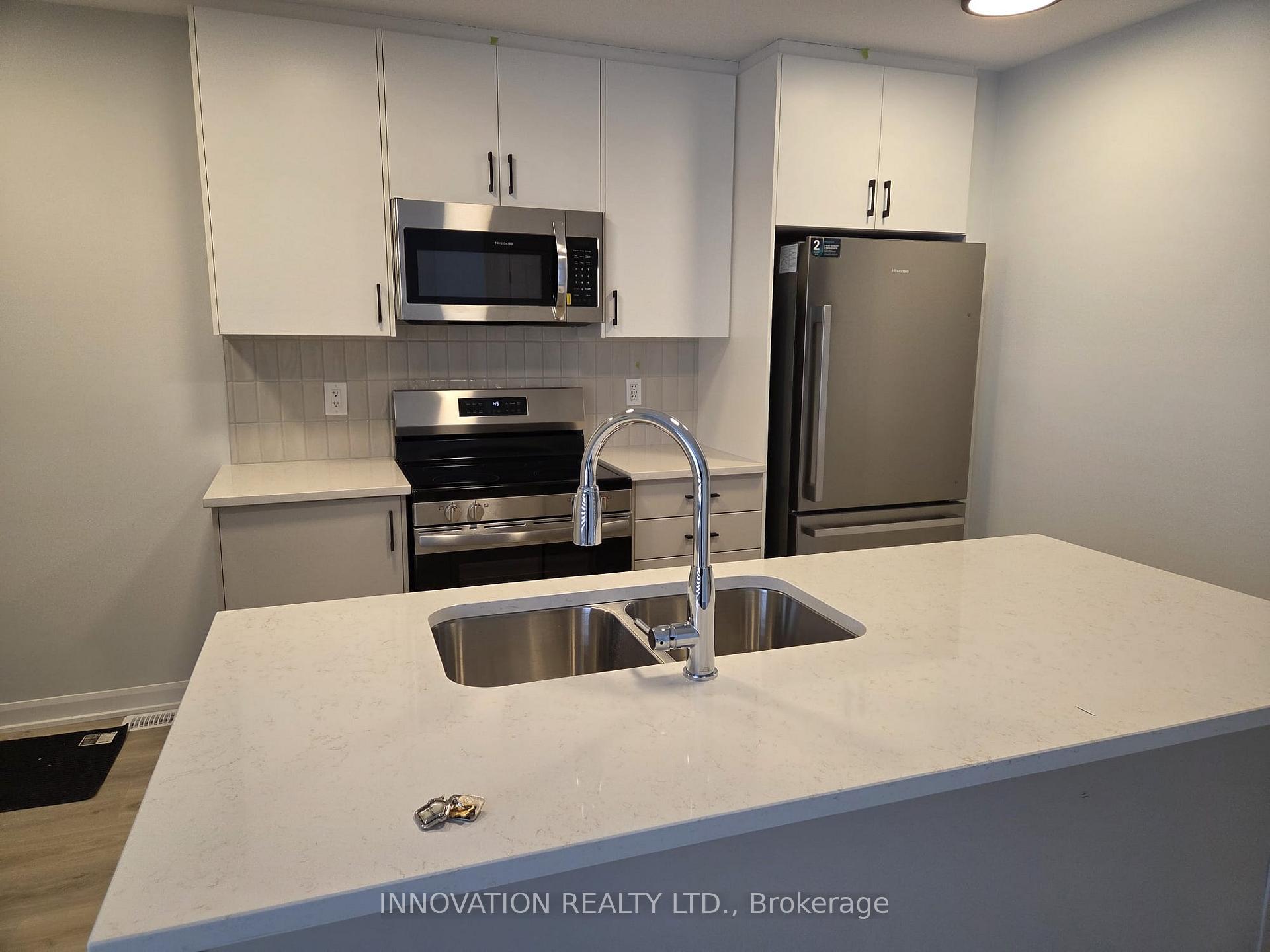Photo 3 of Unit 5, 701 Glenroy Gilbert Drive, Ottawa, Barrhaven - Strandherd — HOMEH