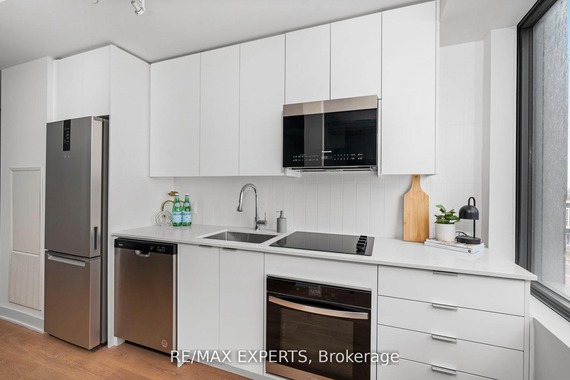 Photo 14 of Unit 1010, 2920 Highway 7 Road W, Vaughan, Concord — HOMEH