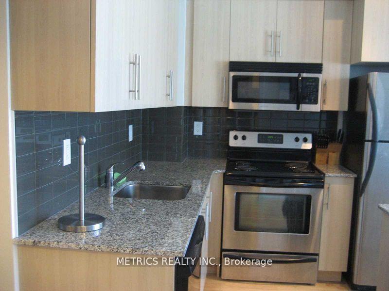 Photo 5 of Unit 2003, 55 Bremner Boulevard, Toronto, Waterfront Communities — HOMEH