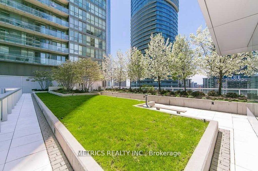 Photo 16 of Unit 2003, 55 Bremner Boulevard, Toronto, Waterfront Communities — HOMEH