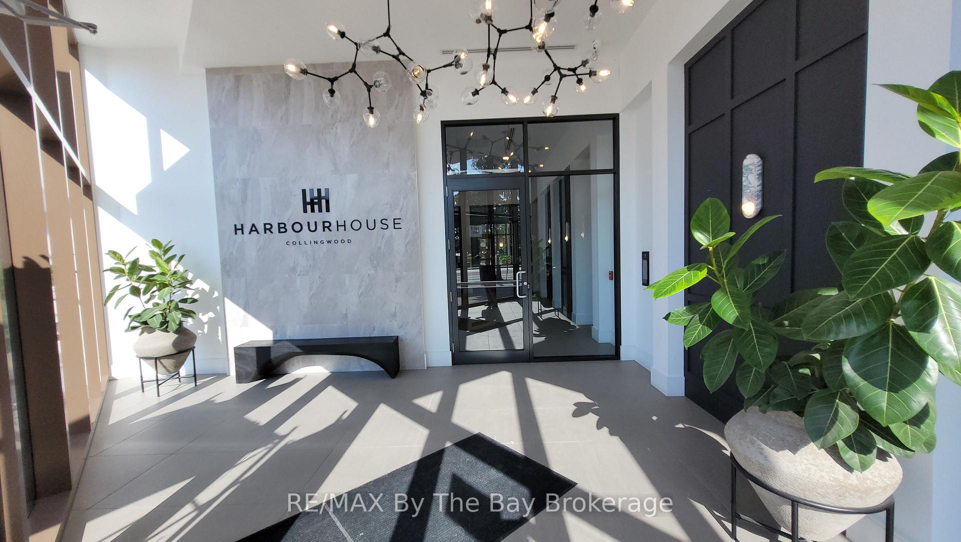 Photo 10 of Unit 502, 31 Huron Street, Collingwood — HOMEH