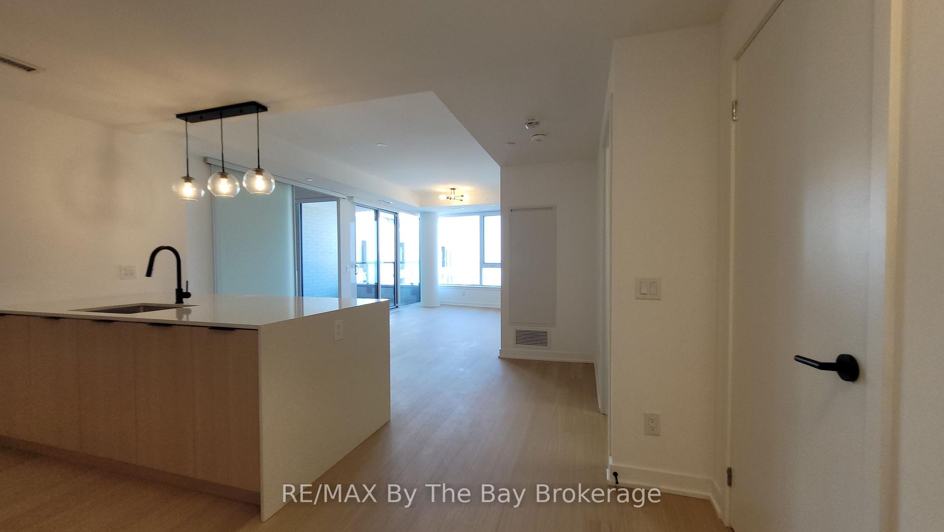 Photo 4 of Unit 502, 31 Huron Street, Collingwood — HOMEH