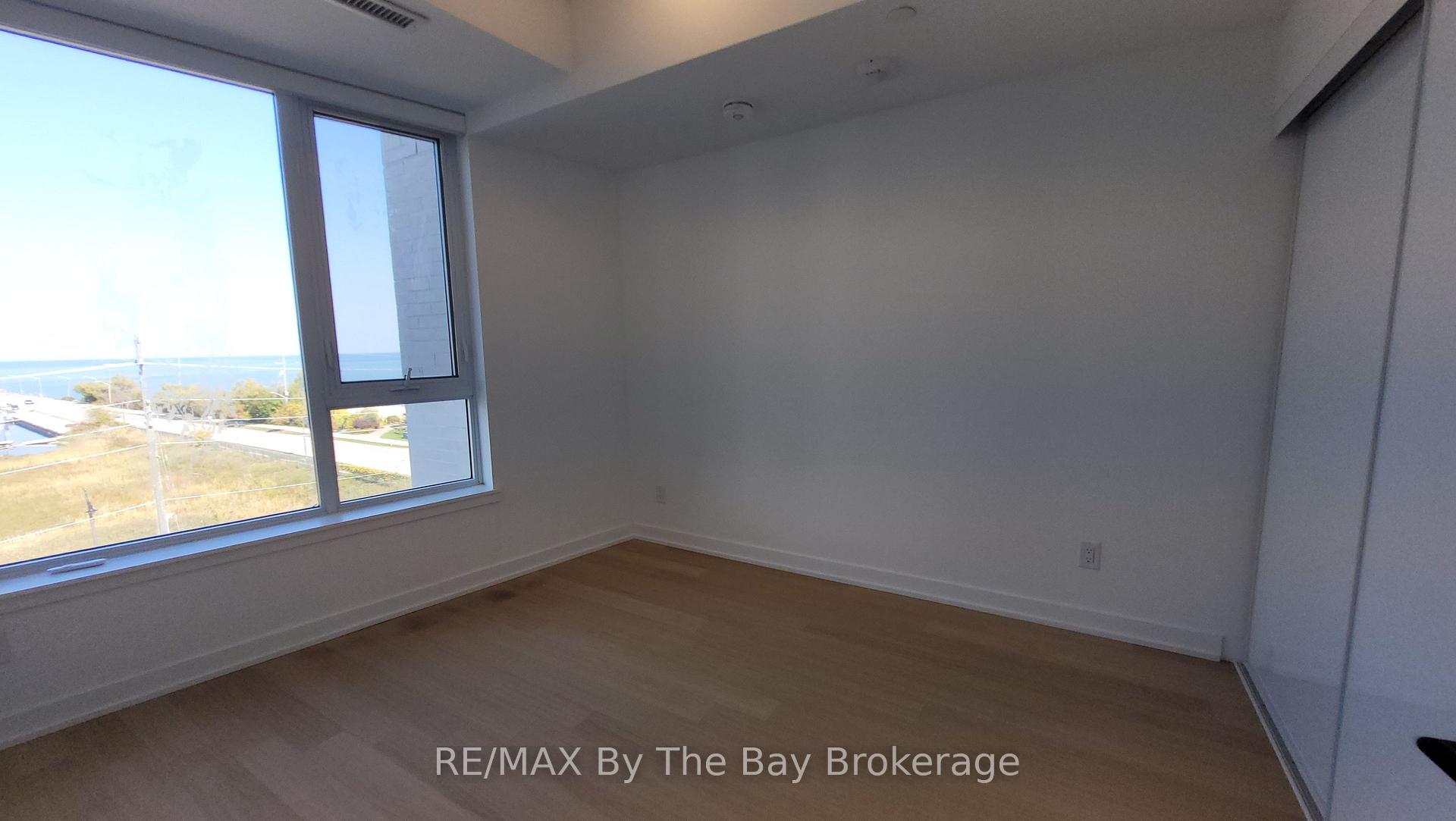 Photo 15 of Unit 502, 31 Huron Street, Collingwood — HOMEH