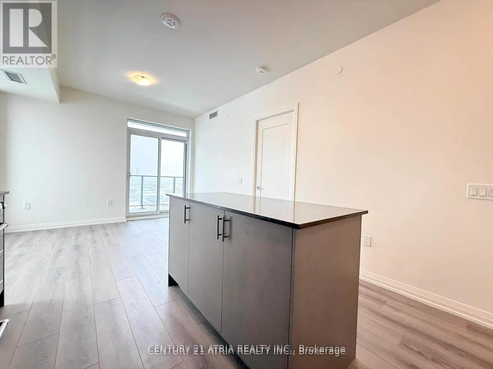 Photo 22 of Unit 2021, 8960 Jane Street, Vaughan, Concord — HOMEH