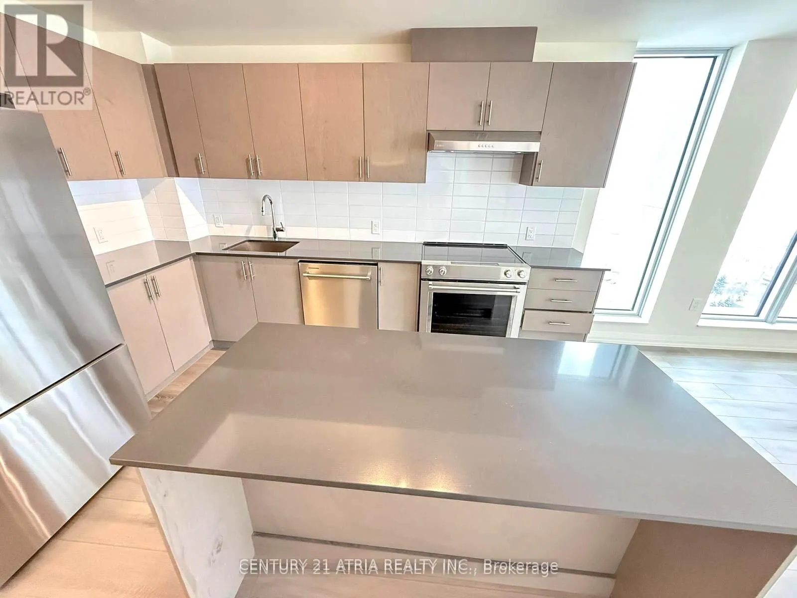 Photo 34 of Unit 2021, 8960 Jane Street, Vaughan, Concord — HOMEH