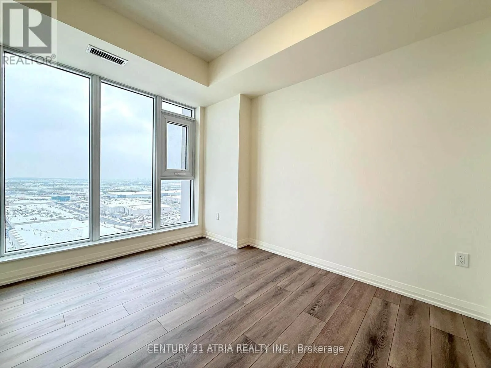Photo 60 of Unit 2021, 8960 Jane Street, Vaughan, Concord — HOMEH