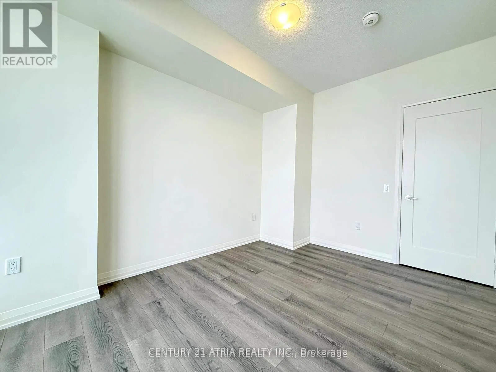 Photo 61 of Unit 2021, 8960 Jane Street, Vaughan, Concord — HOMEH
