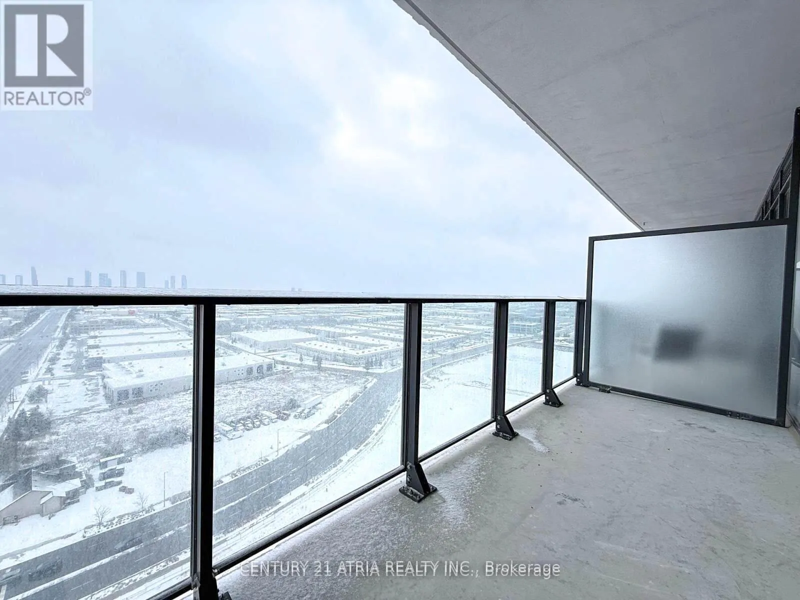 Photo 106 of Unit 2021, 8960 Jane Street, Vaughan, Concord — HOMEH