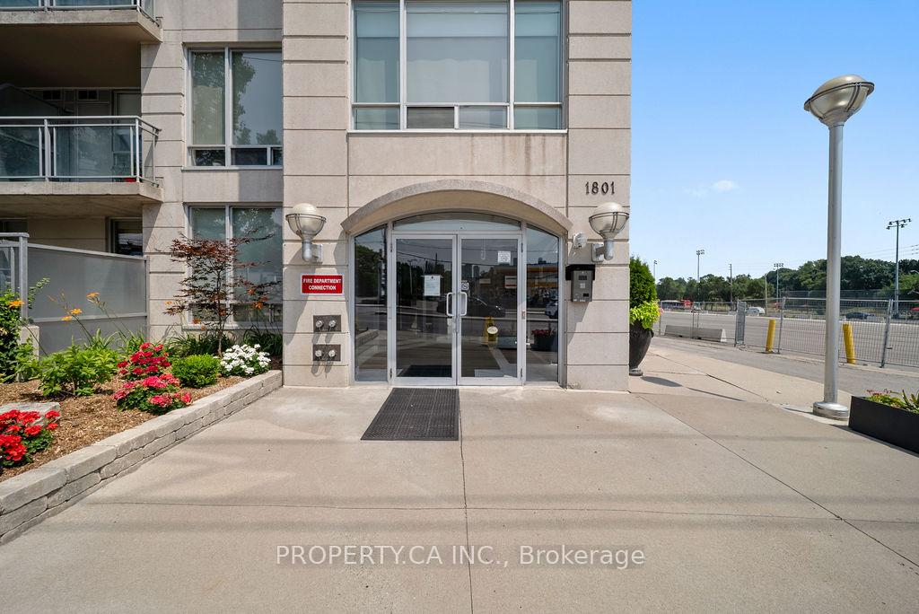 Photo 28 of Unit 101, 1801 Bayview Avenue, Toronto, Leaside — HOMEH