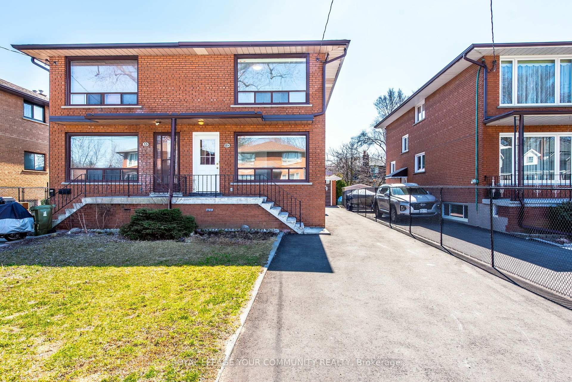 Photo 1 of Unit Upper, 59A Roseland Drive, Etobicoke, Alderwood — HOMEH