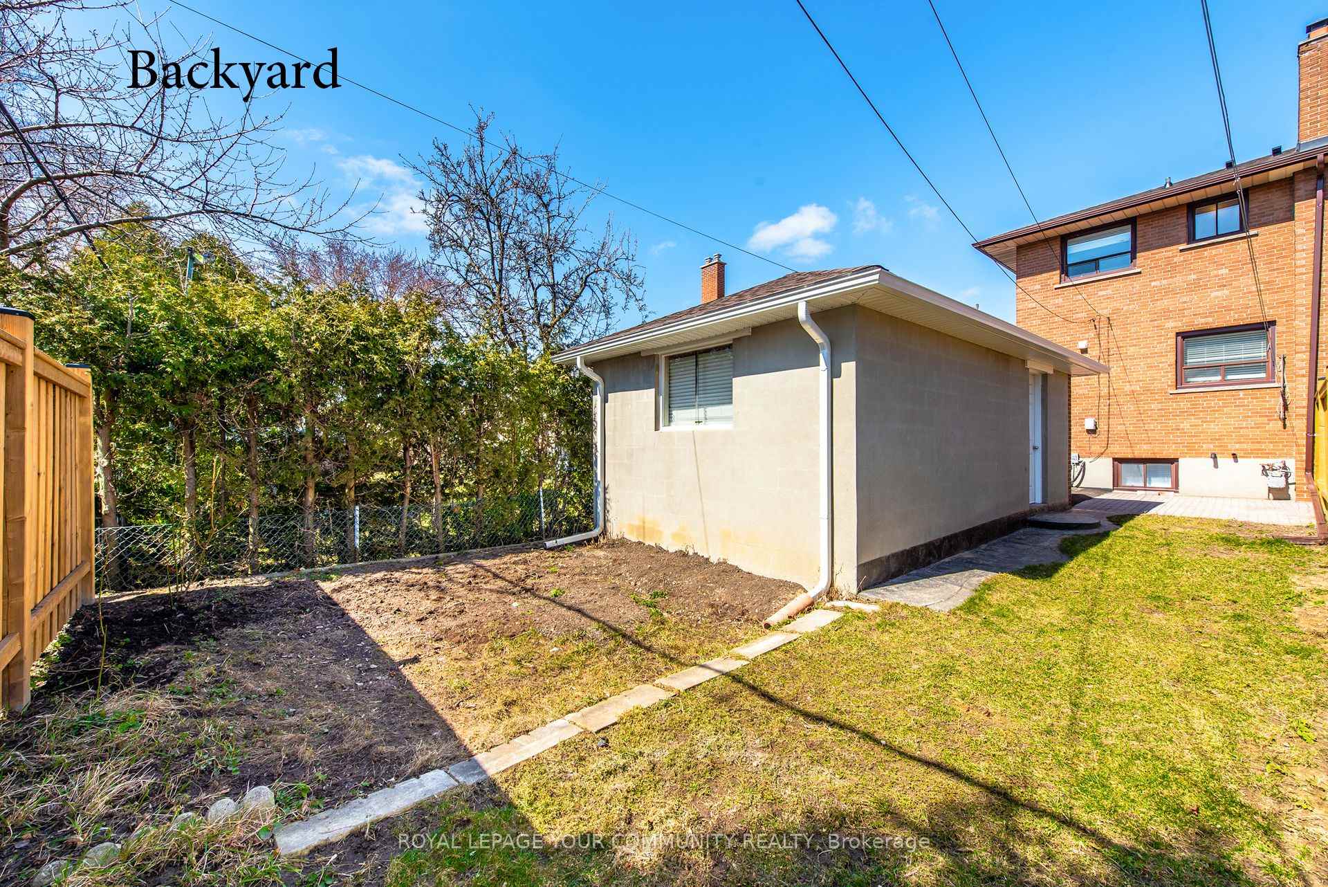 Photo 21 of Unit Upper, 59A Roseland Drive, Etobicoke, Alderwood — HOMEH