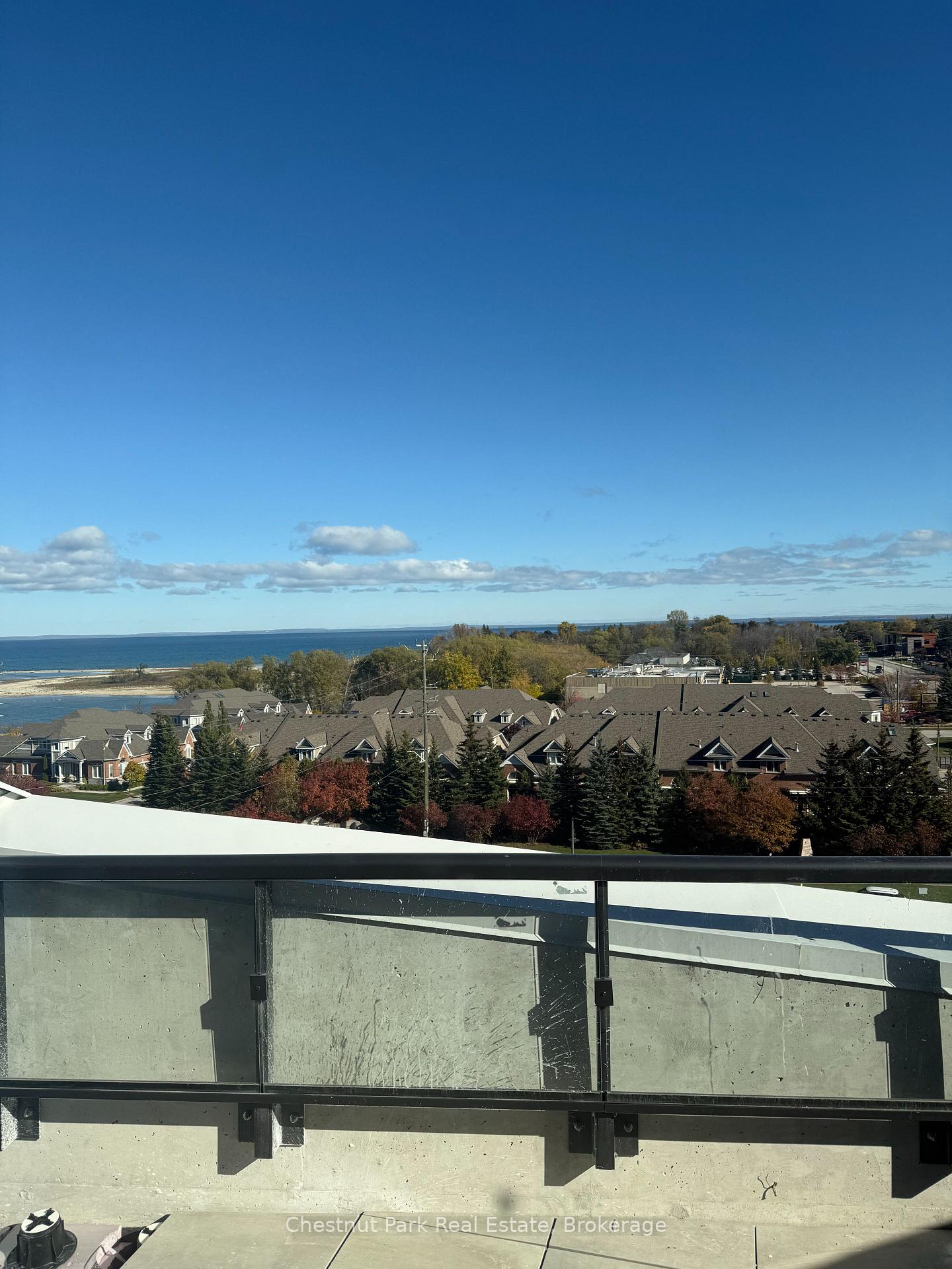 Photo 3 of Unit 623, 31 Huron Street, Collingwood — HOMEH