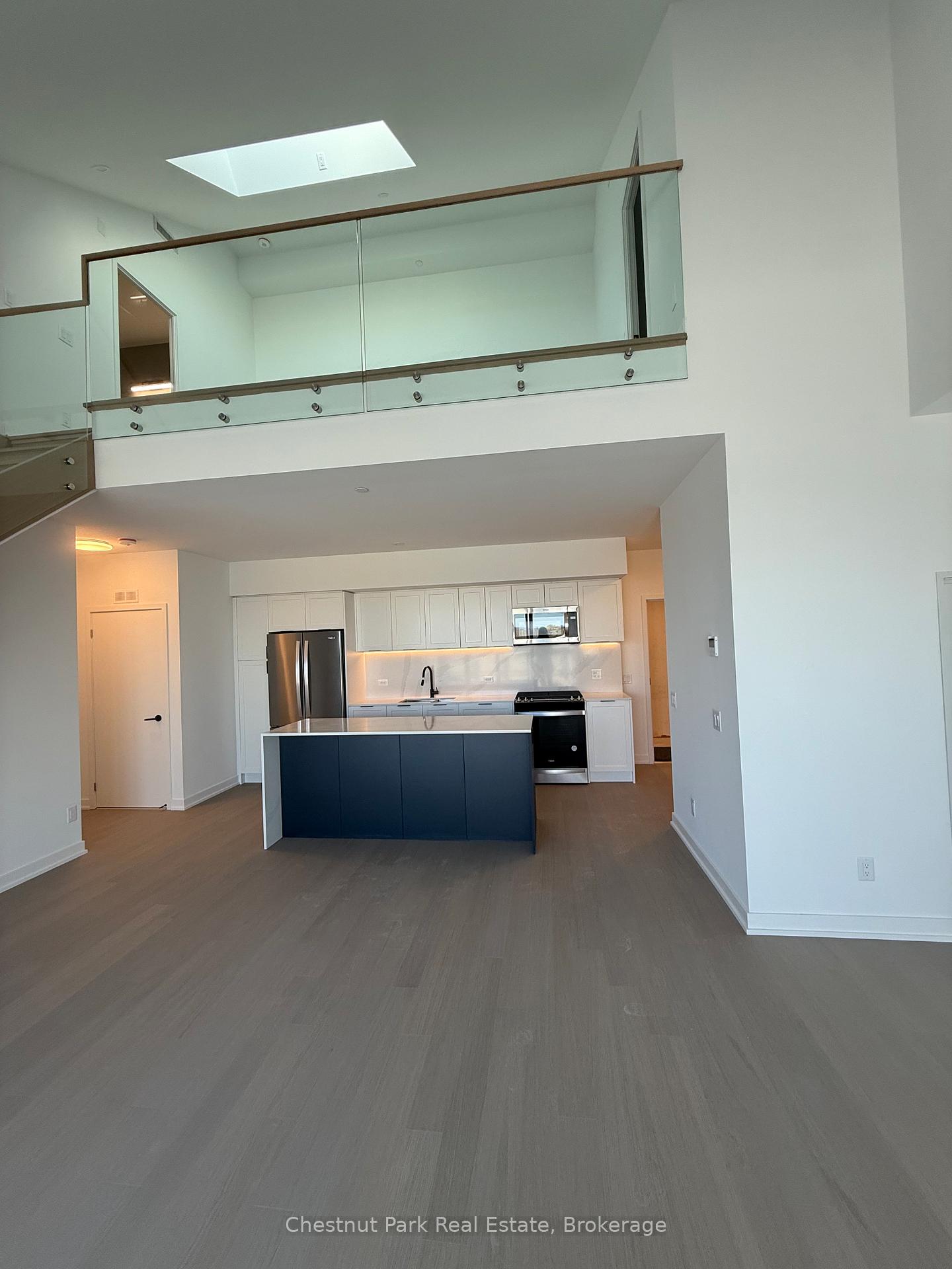 Photo 4 of Unit 623, 31 Huron Street, Collingwood — HOMEH
