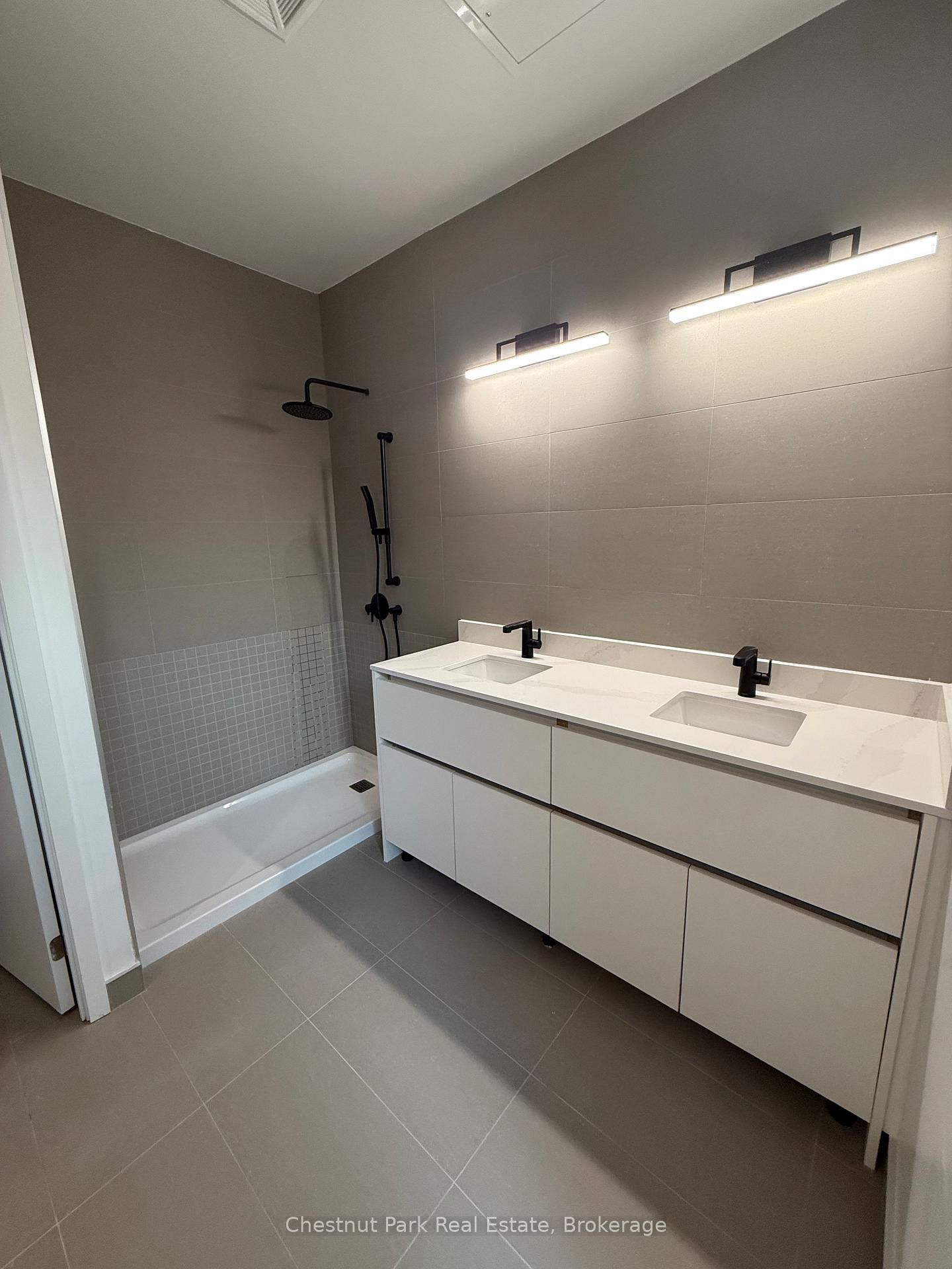 Photo 8 of Unit 623, 31 Huron Street, Collingwood — HOMEH
