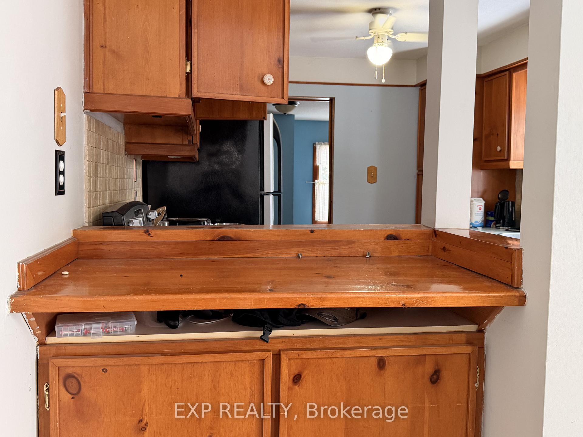 Photo 43 of 78 Yonge Street N, Springwater, Elmvale — HOMEH