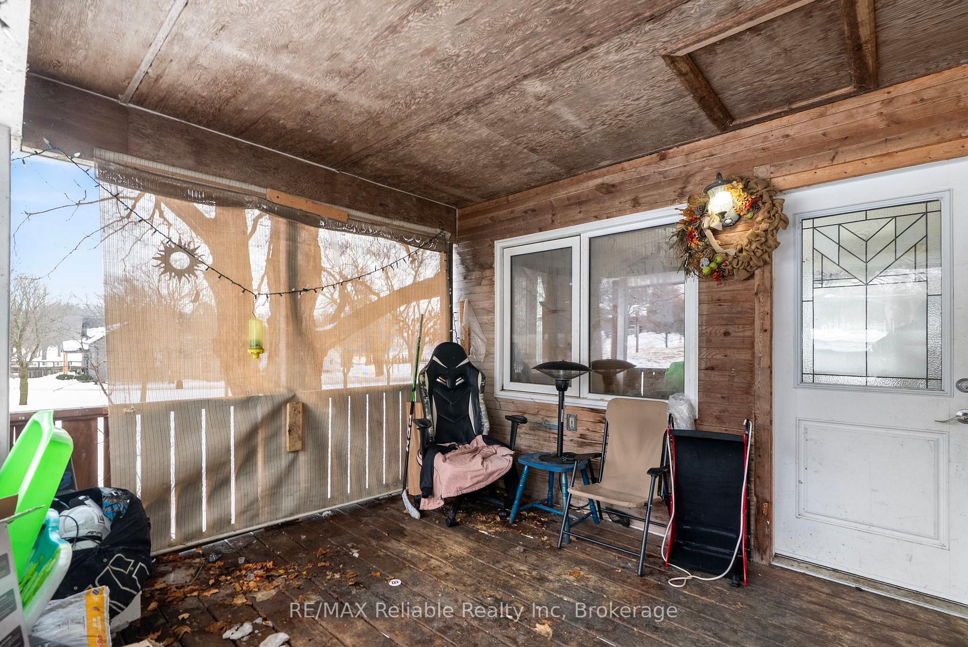Photo 23 of 117 Goderich Street E, Huron East, Seaforth — HOMEH