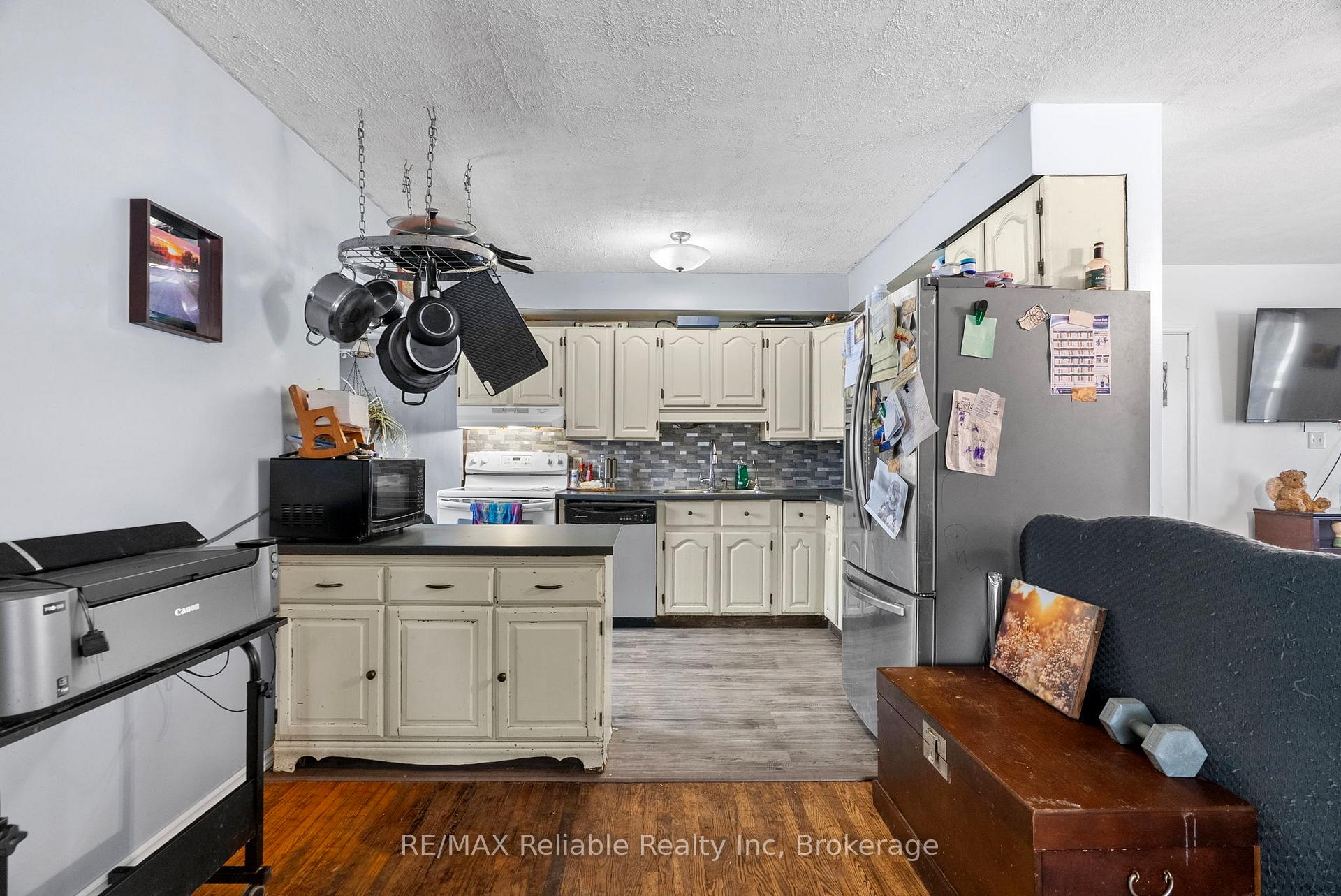 Photo 36 of 117 Goderich Street E, Huron East, Seaforth — HOMEH