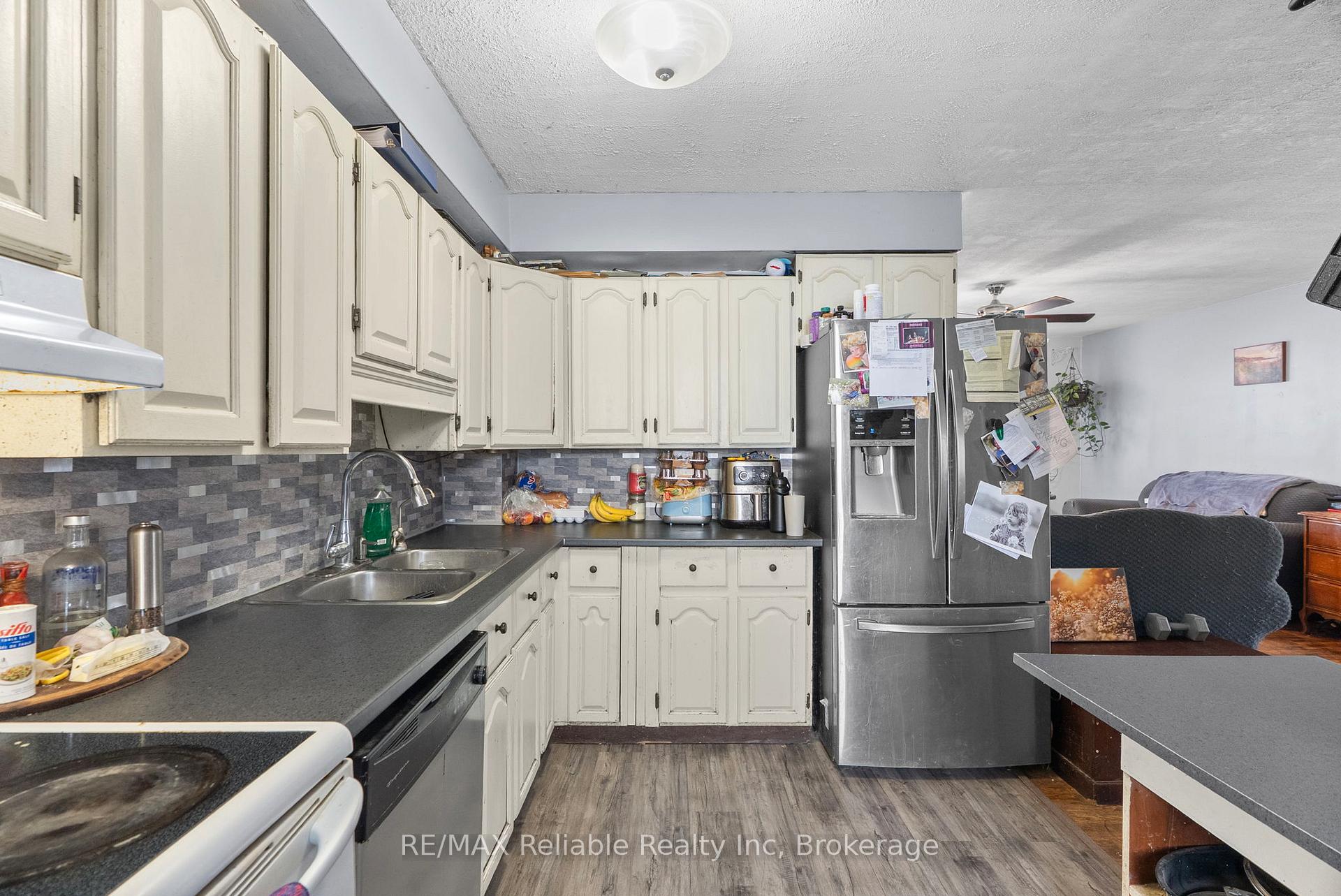 Photo 5 of 117 Goderich Street E, Huron East, Seaforth — HOMEH