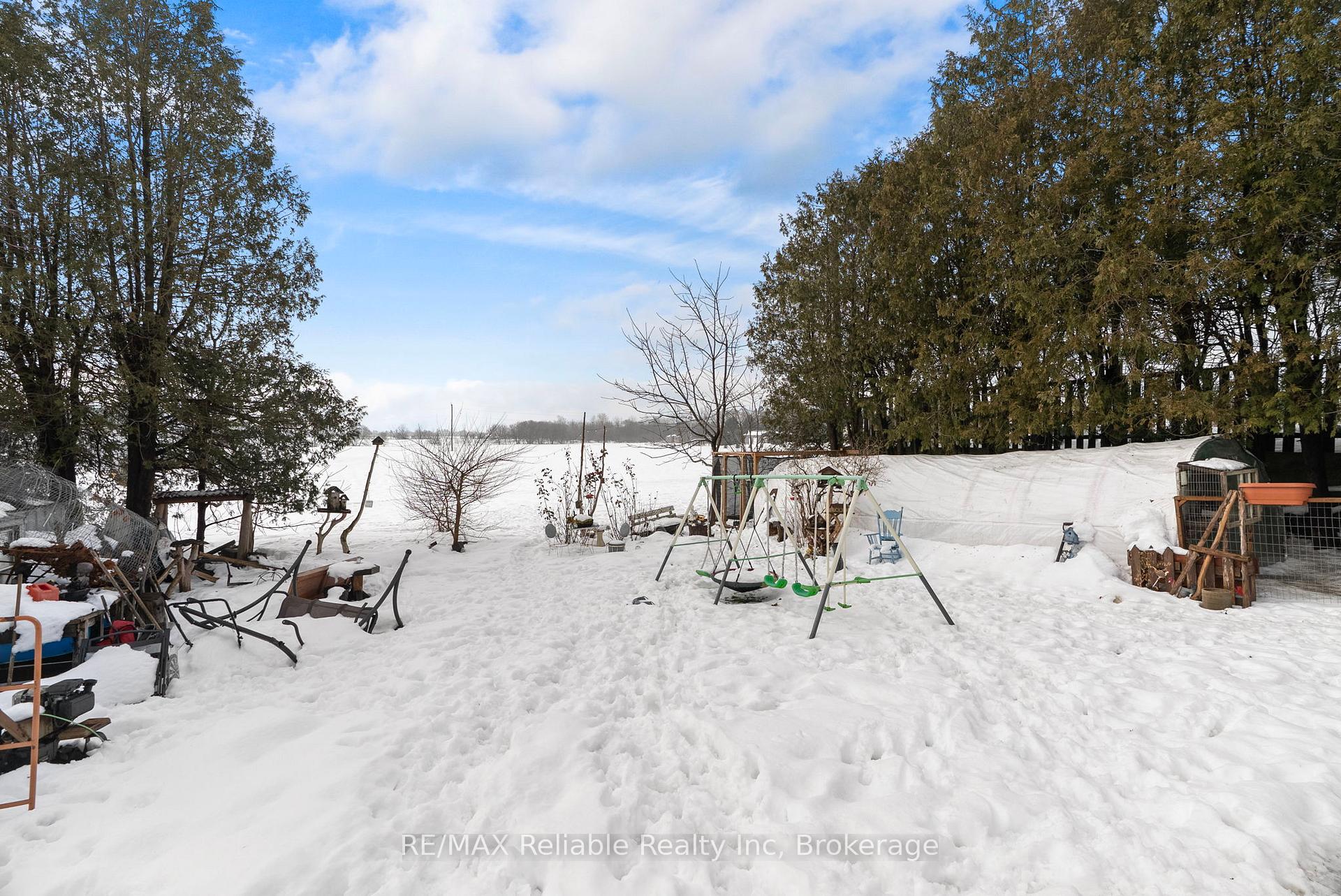 Photo 17 of 117 Goderich Street E, Huron East, Seaforth — HOMEH