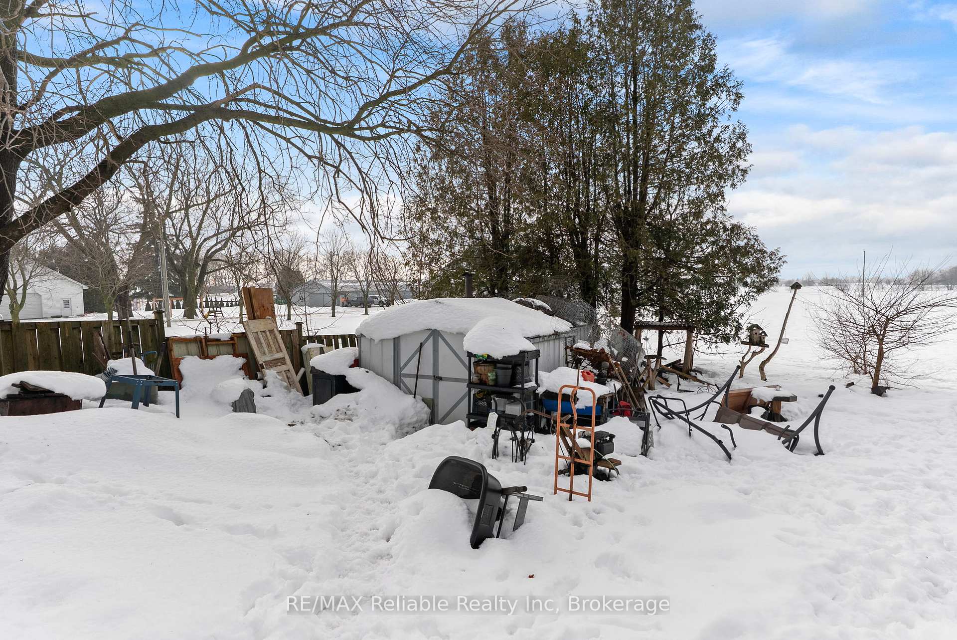Photo 14 of 117 Goderich Street E, Huron East, Seaforth — HOMEH