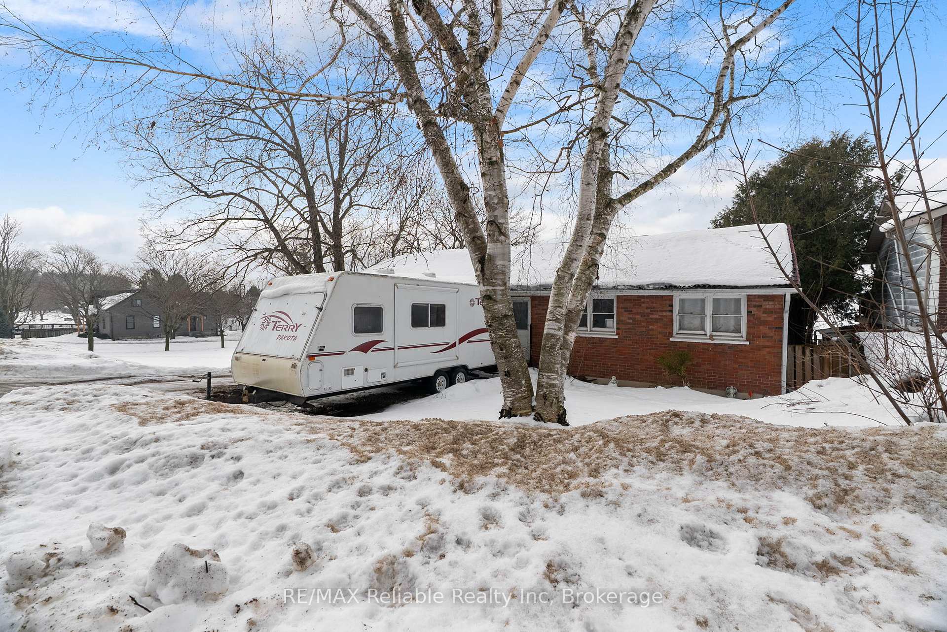 Photo 37 of 117 Goderich Street E, Huron East, Seaforth — HOMEH