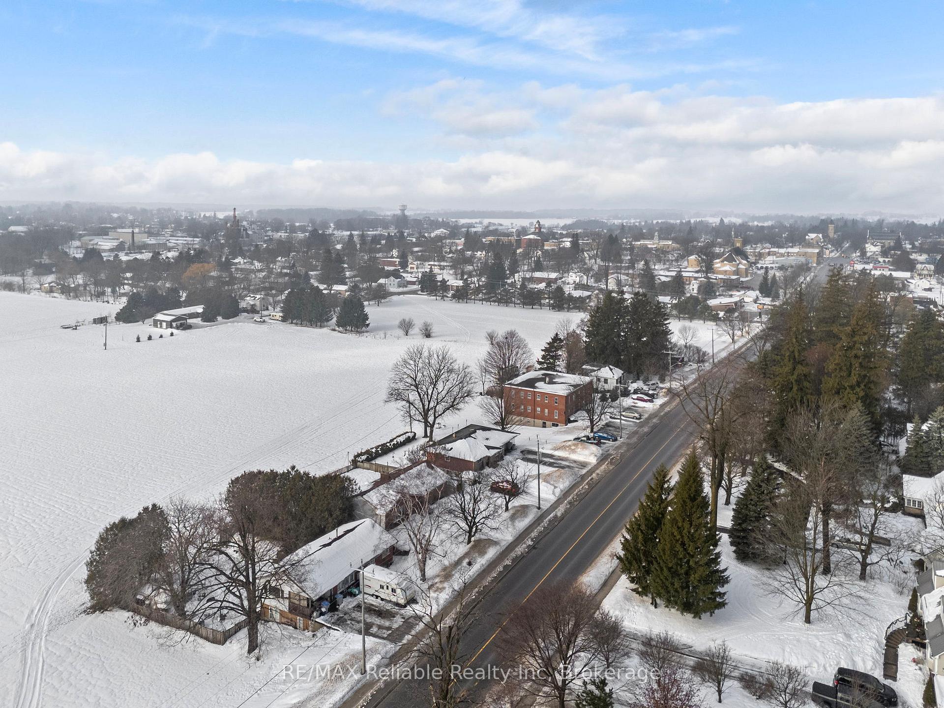 Photo 22 of 117 Goderich Street E, Huron East, Seaforth — HOMEH