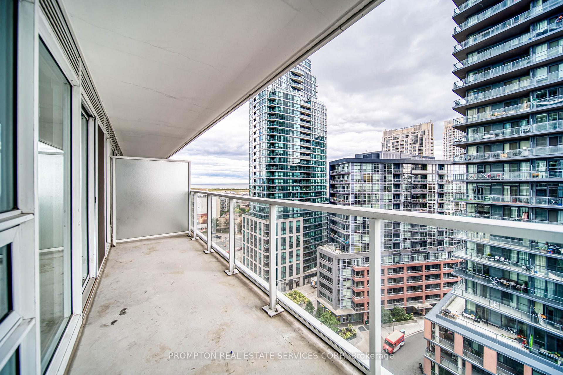 Photo 17 of Unit 1002, 19 Bathurst Street, Toronto, Waterfront Communities — HOMEH