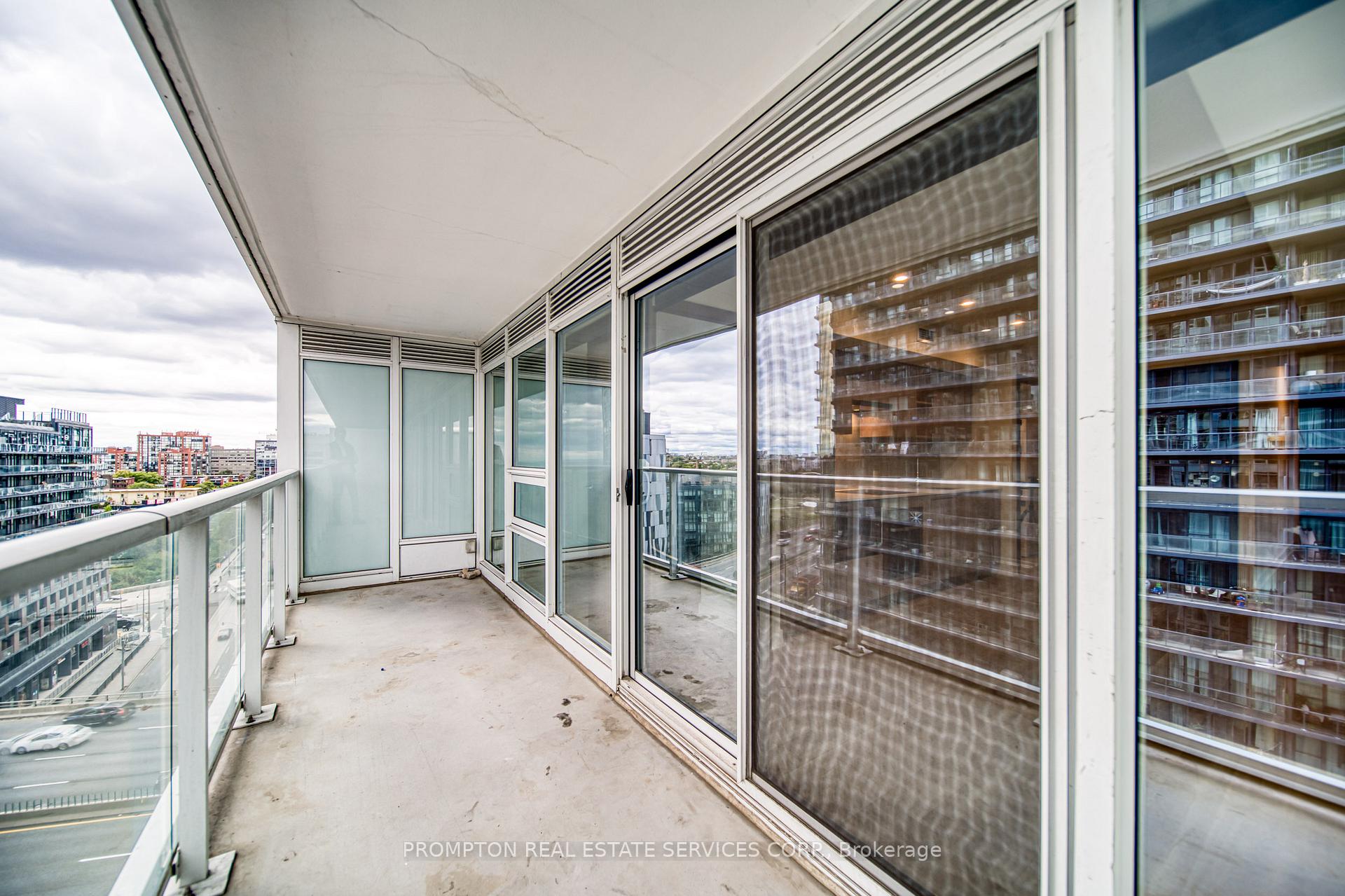 Photo 9 of Unit 1002, 19 Bathurst Street, Toronto, Waterfront Communities — HOMEH