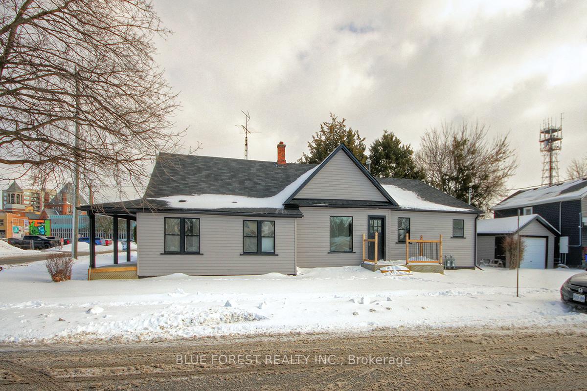 Photo 13 of 22 Cross Street, Chatham-Kent, Chatham — HOMEH