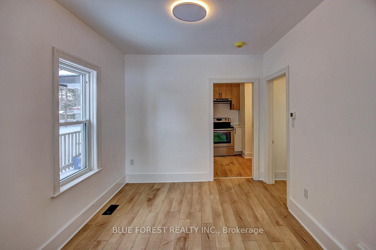 Photo 5 of 22 Cross Street, Chatham-Kent, Chatham — HOMEH