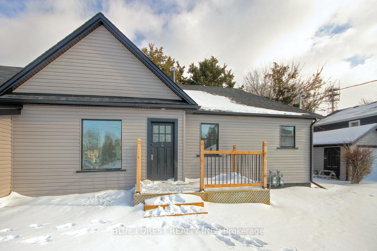 Photo 17 of 22 Cross Street, Chatham-Kent, Chatham — HOMEH