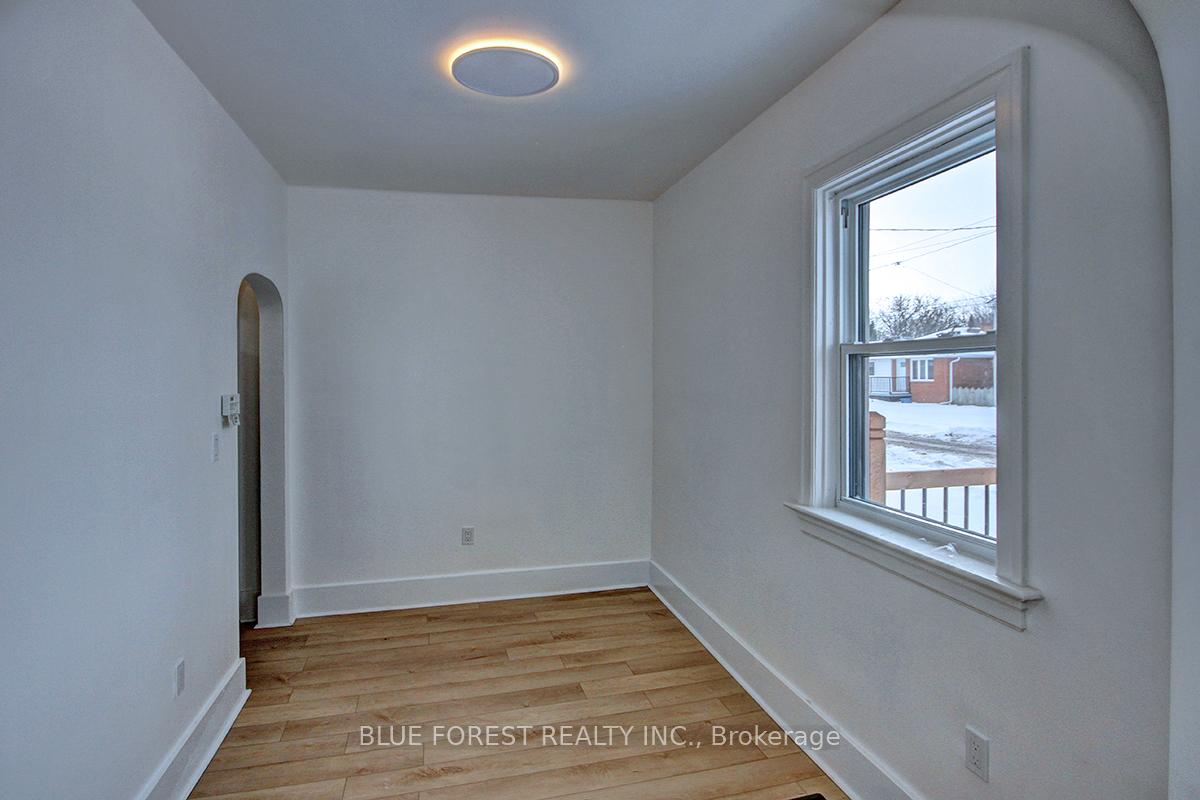 Photo 18 of 22 Cross Street, Chatham-Kent, Chatham — HOMEH