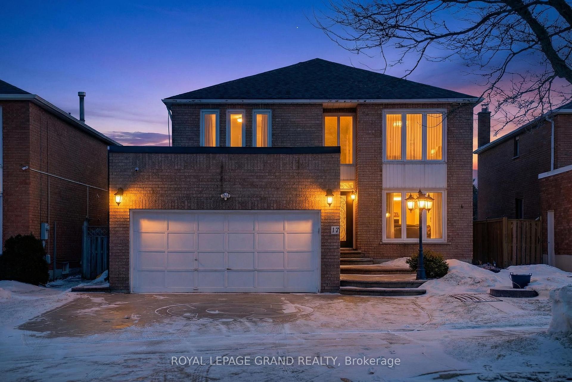 Photo 1 of 17 Coleraine Avenue, Markham, Middlefield — HOMEH
