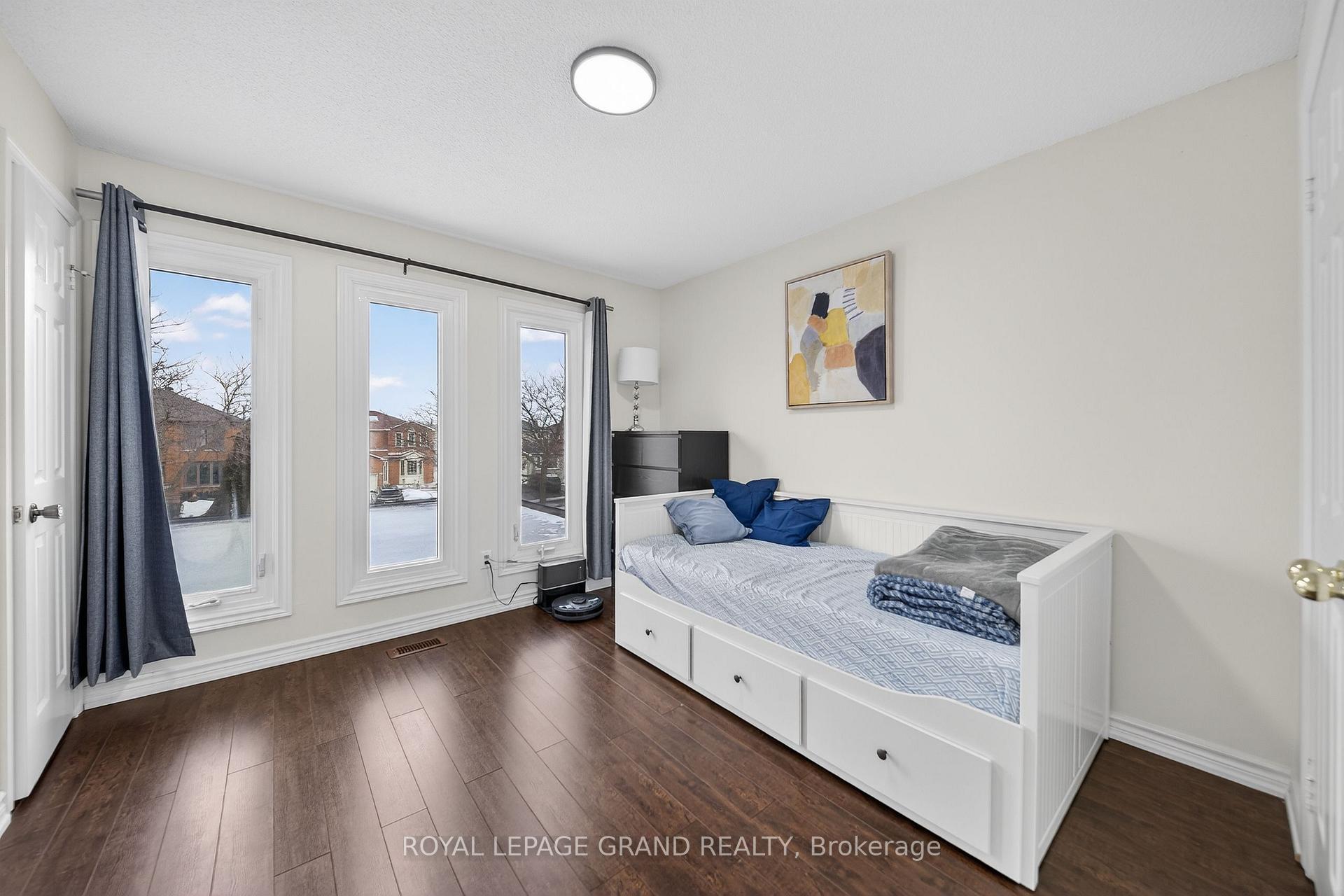 Photo 19 of 17 Coleraine Avenue, Markham, Middlefield — HOMEH