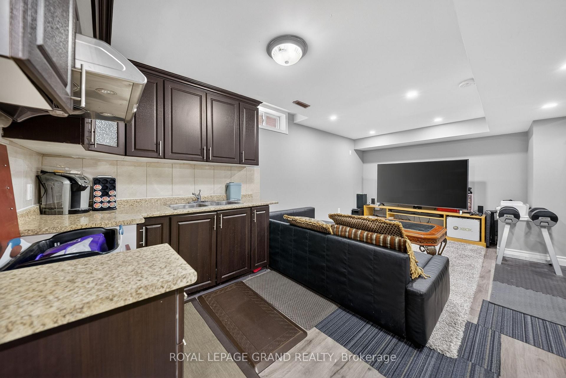 Photo 20 of 17 Coleraine Avenue, Markham, Middlefield — HOMEH