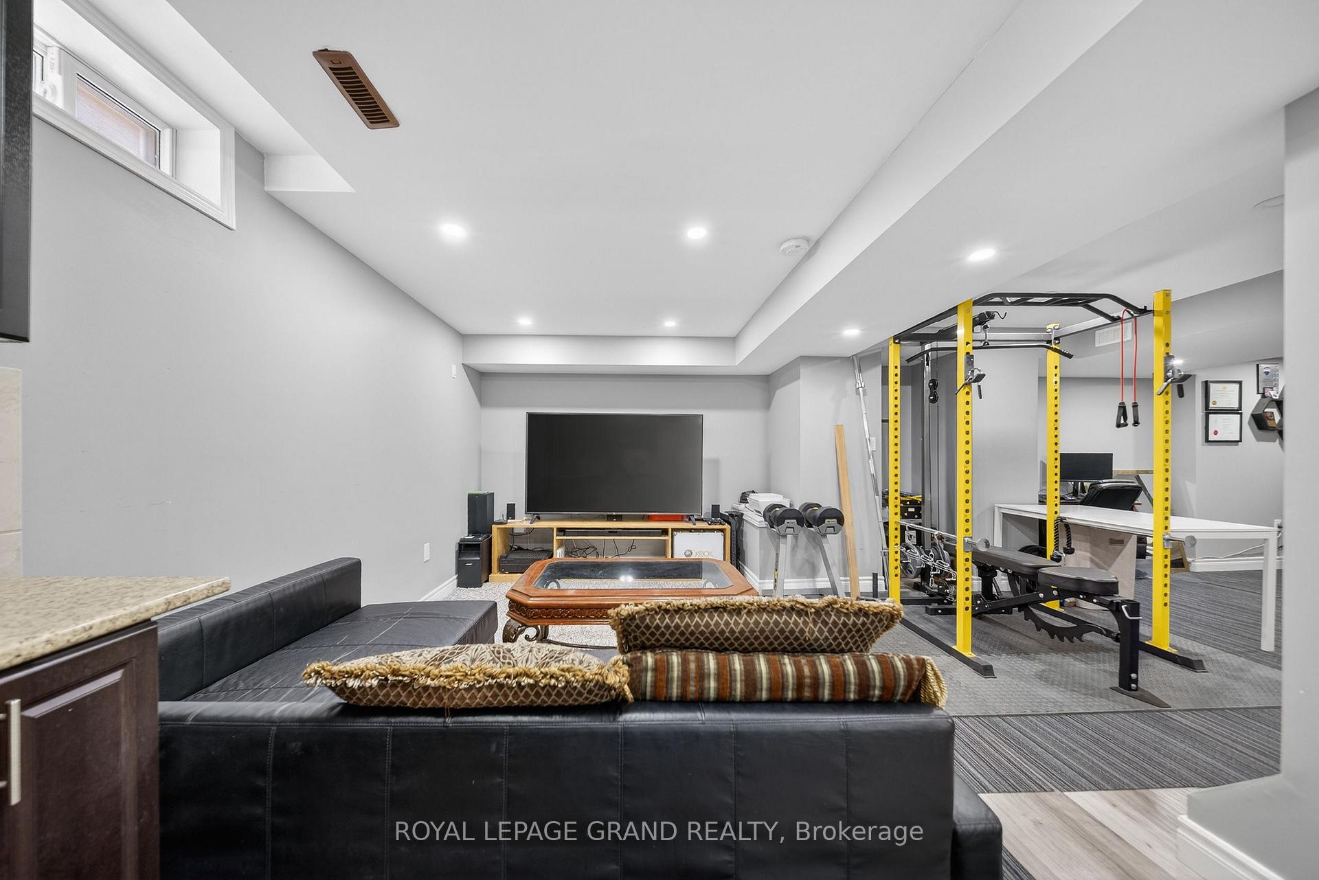 Photo 31 of 17 Coleraine Avenue, Markham, Middlefield — HOMEH