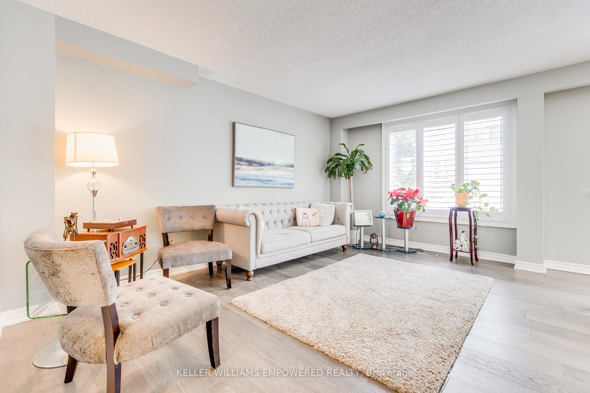 Photo 2 of 175 Simonston Boulevard, Markham, German Mills — HOMEH
