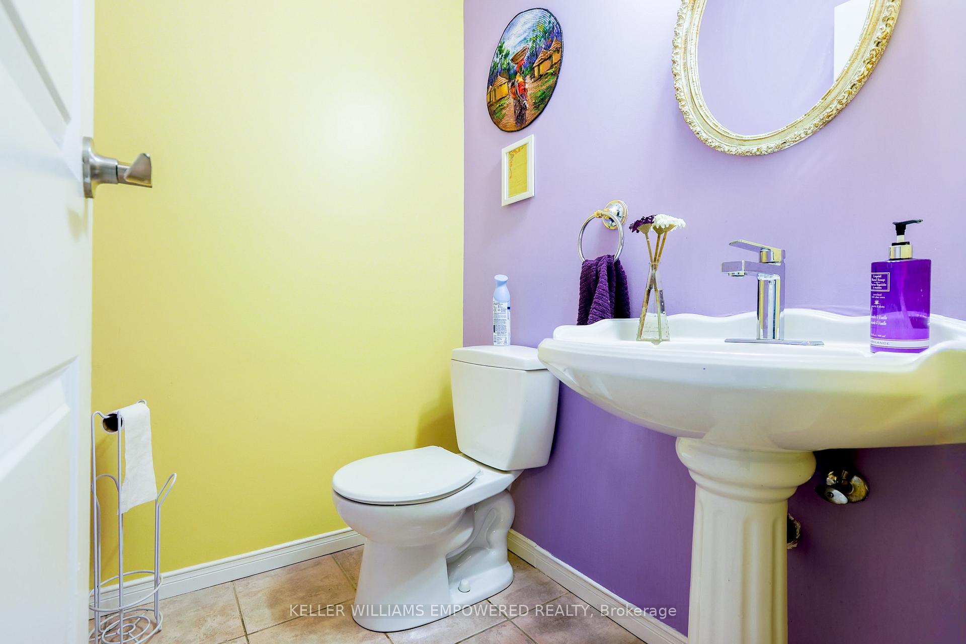 Photo 3 of 175 Simonston Boulevard, Markham, German Mills — HOMEH