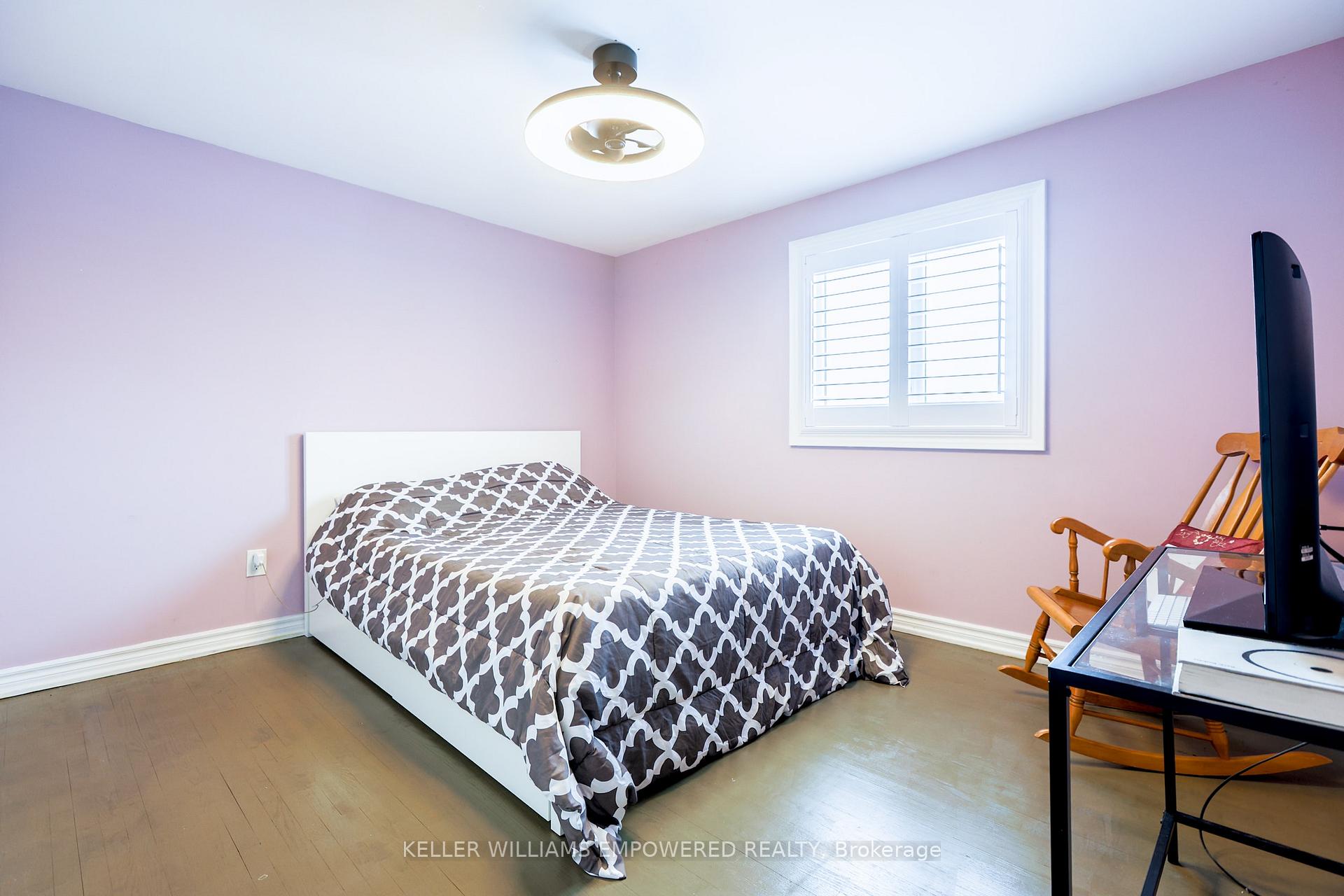 Photo 11 of 175 Simonston Boulevard, Markham, German Mills — HOMEH