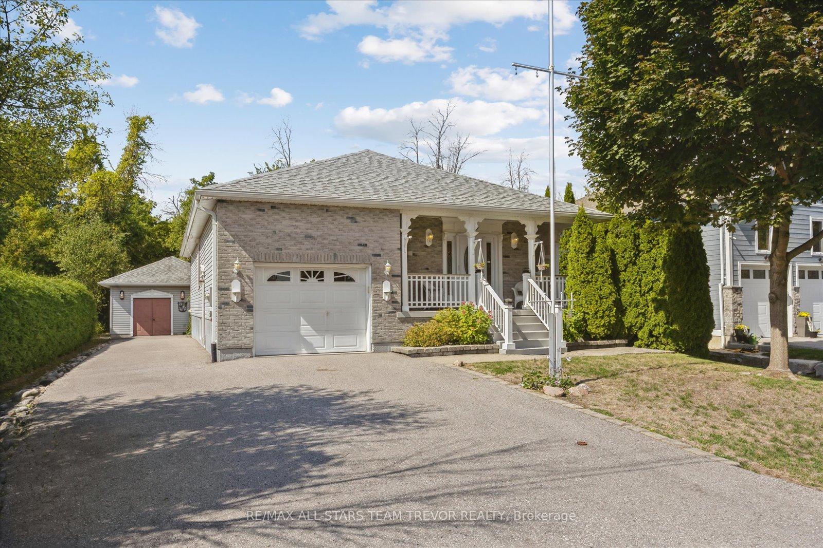 Photo 1 of 830 Norval Road, Georgina, Historic Lakeshore Communities — HOMEH