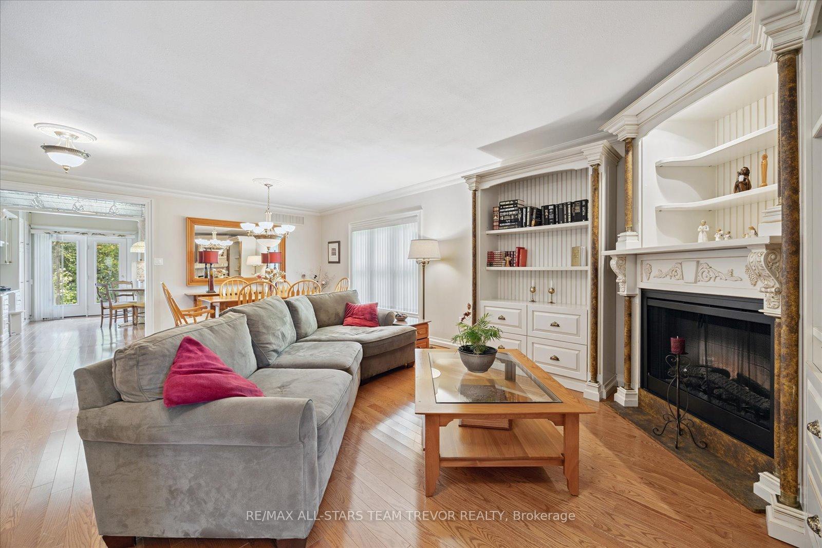 Photo 3 of 830 Norval Road, Georgina, Historic Lakeshore Communities — HOMEH