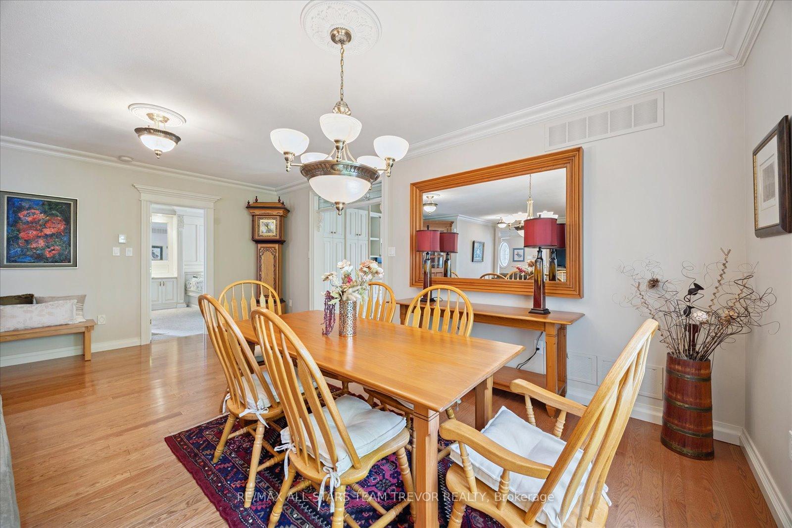 Photo 7 of 830 Norval Road, Georgina, Historic Lakeshore Communities — HOMEH