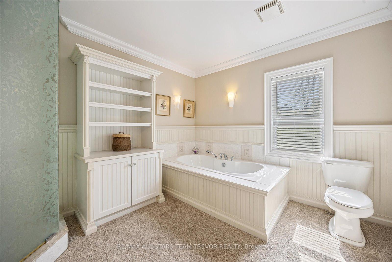 Photo 20 of 830 Norval Road, Georgina, Historic Lakeshore Communities — HOMEH