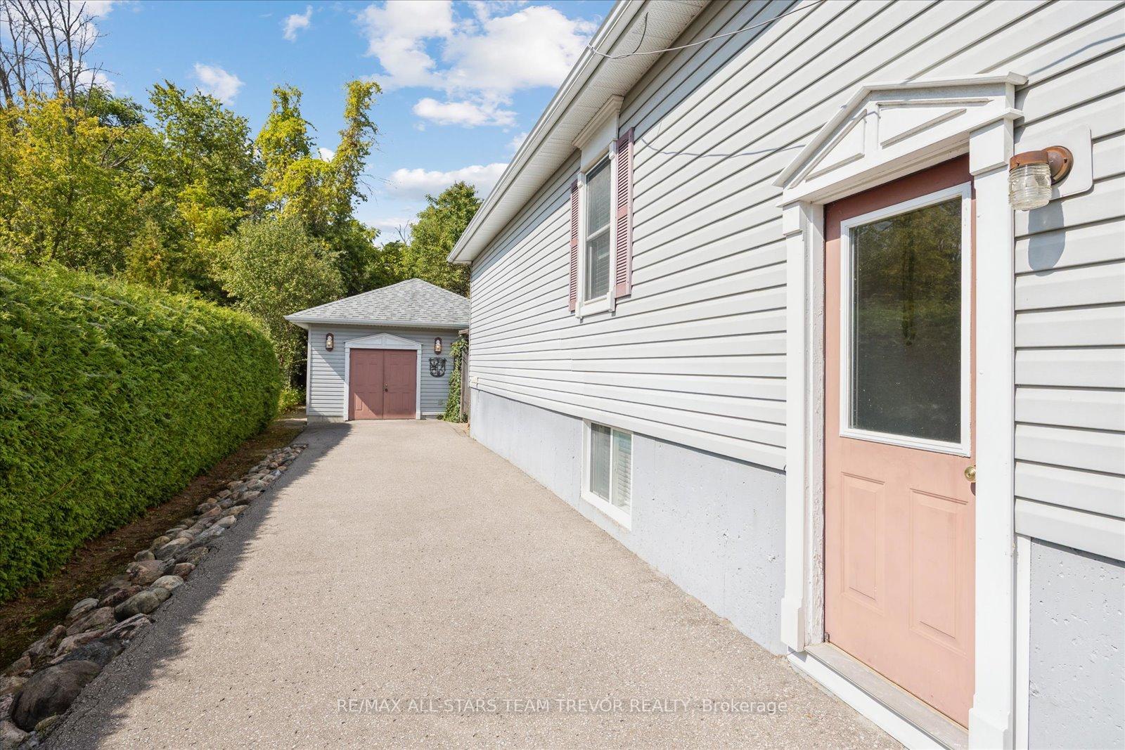 Photo 35 of 830 Norval Road, Georgina, Historic Lakeshore Communities — HOMEH