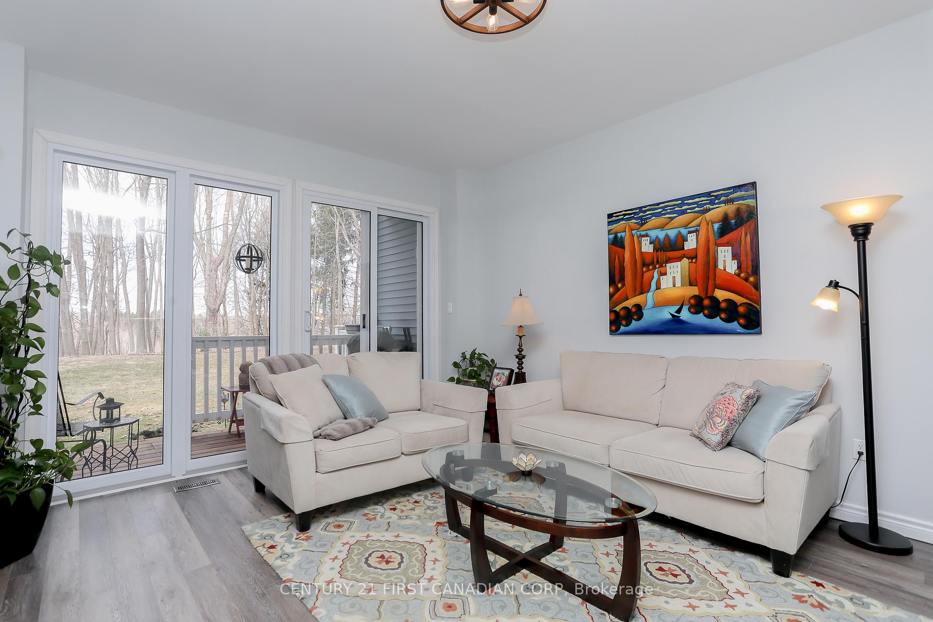 Photo 3 of Unit 10, 374 Front Street, Central Elgin, Port Stanley — HOMEH