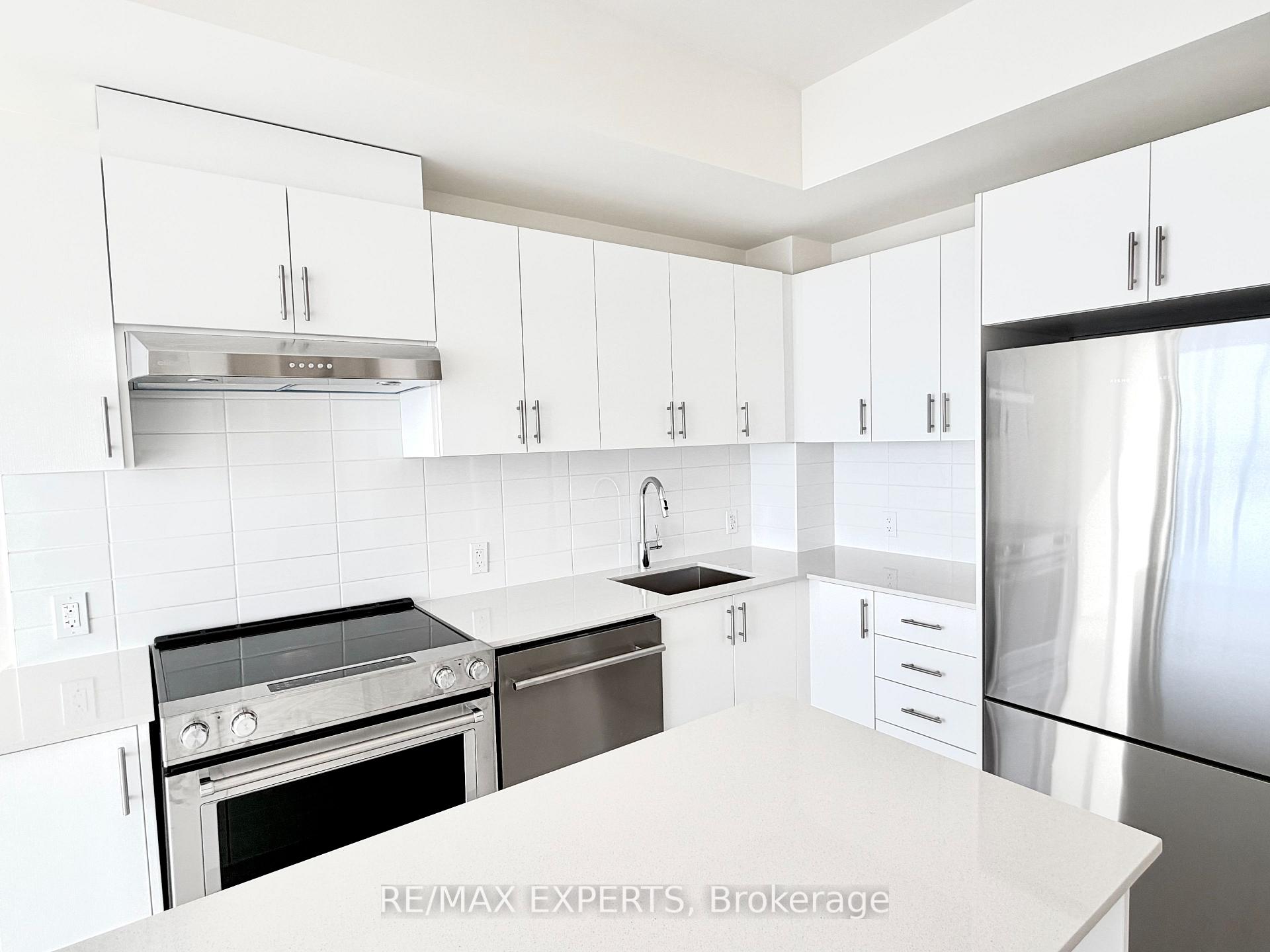 Photo 2 of Unit 2208, 27 Korda Gate, Vaughan, Concord — HOMEH