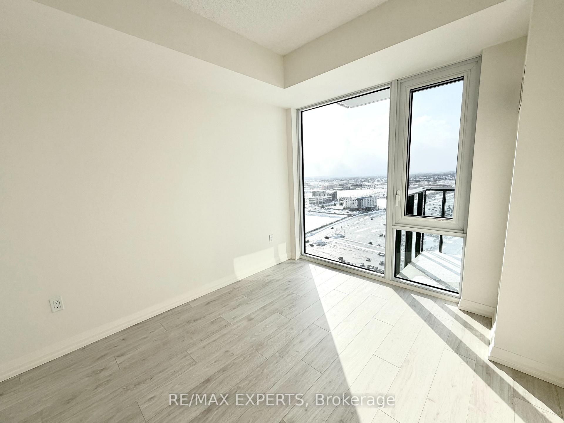 Photo 8 of Unit 2208, 27 Korda Gate, Vaughan, Concord — HOMEH