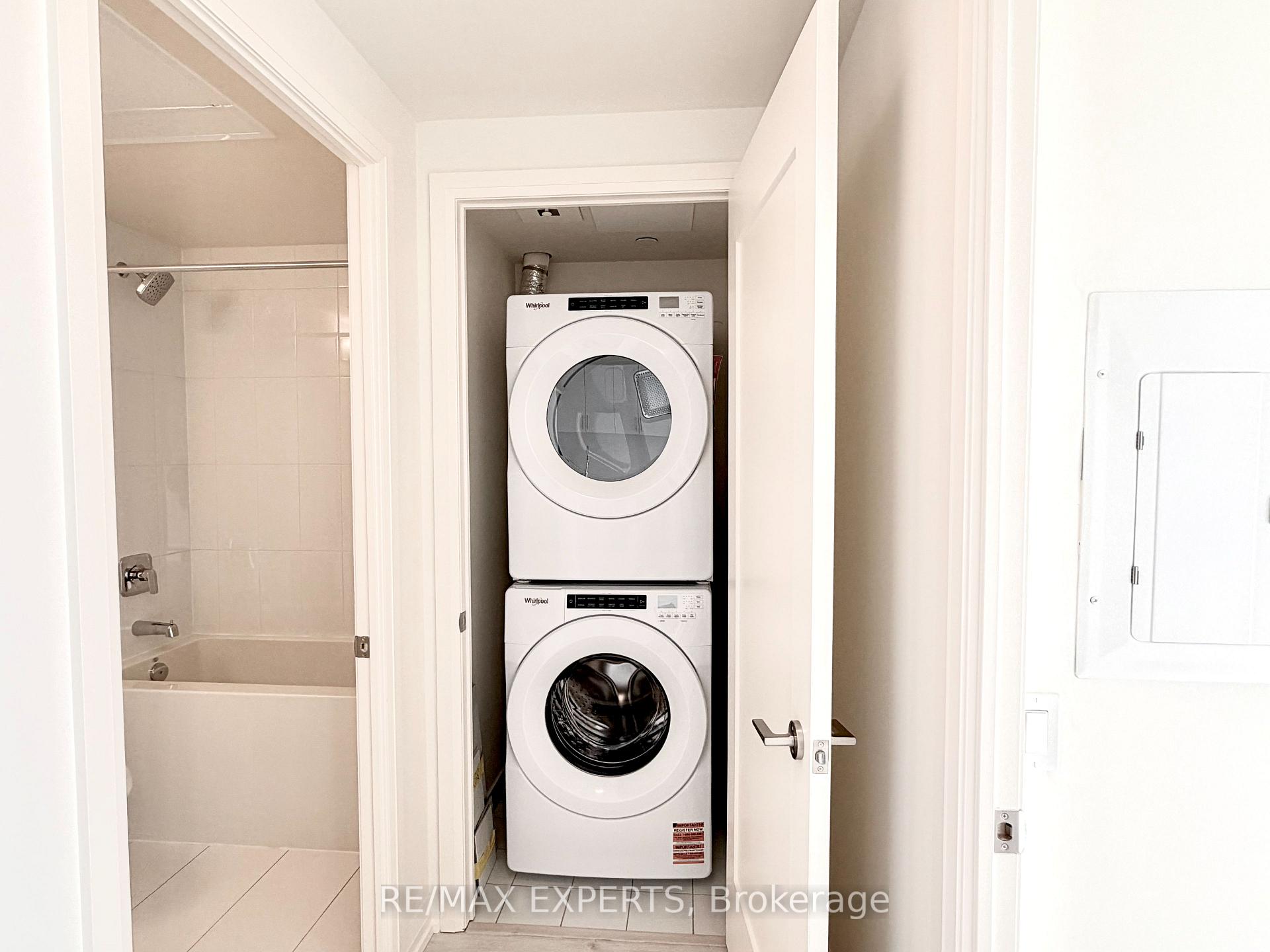 Photo 10 of Unit 2208, 27 Korda Gate, Vaughan, Concord — HOMEH